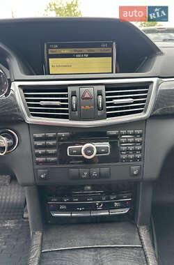 Седан Mercedes-Benz E-Class 2012 в 