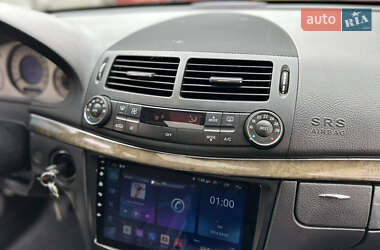 Седан Mercedes-Benz E-Class 2003 в 