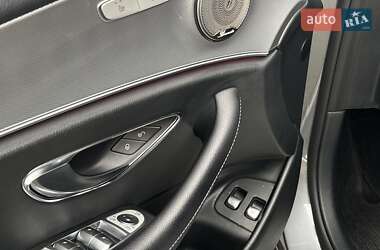 Седан Mercedes-Benz E-Class 2016 в 