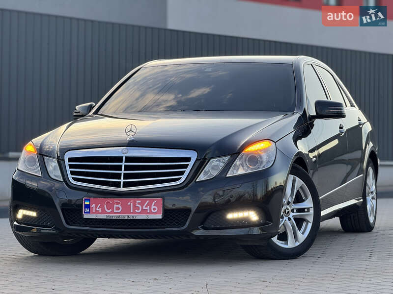 Седан Mercedes-Benz E-Class 2009 в 