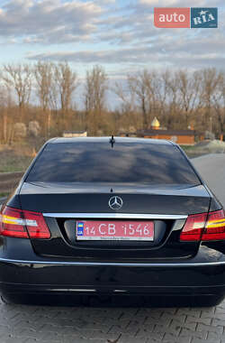 Седан Mercedes-Benz E-Class 2009 в 
