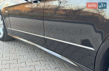 Седан Mercedes-Benz E-Class 2009 в 