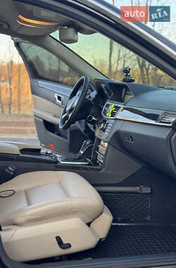 Седан Mercedes-Benz E-Class 2009 в 