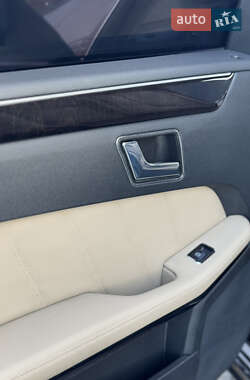 Седан Mercedes-Benz E-Class 2009 в 