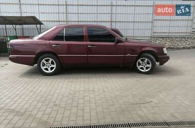 Седан Mercedes-Benz E-Class 1989 в Тернополі