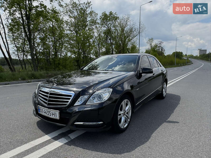 Седан Mercedes-Benz E-Class 2010 в Хмельницькому