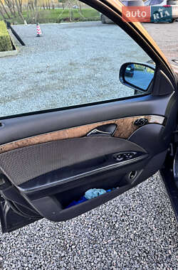 Седан Mercedes-Benz E-Class 2005 в 