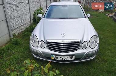 Седан Mercedes-Benz E-Class 2008 в 