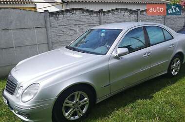 Седан Mercedes-Benz E-Class 2008 в 