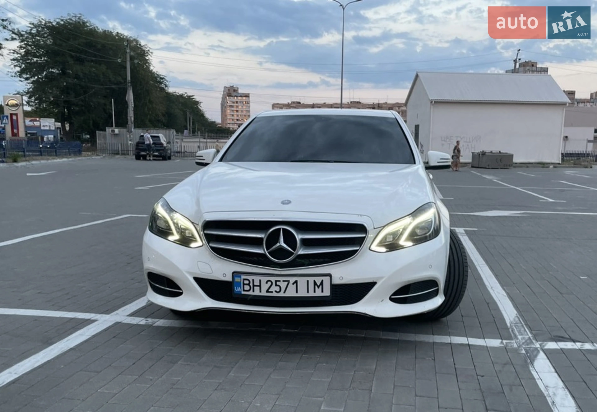 2013 Mercedes-Benz E-klasse - мініатюра 12