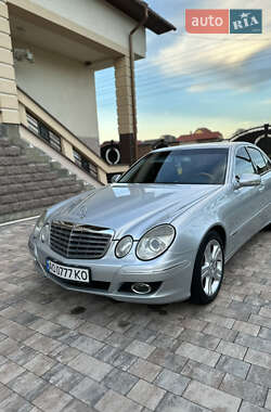 Седан Mercedes-Benz E-Class 2008 в Иршаве