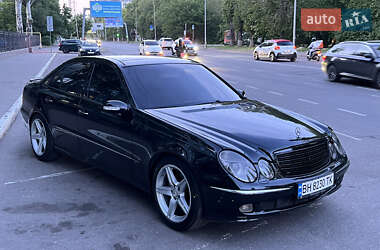 Седан Mercedes-Benz E-Class 2003 в Одессе