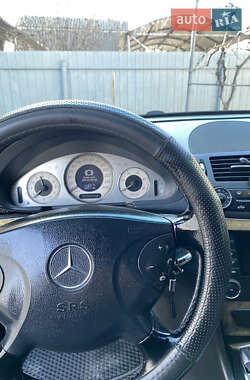 Седан Mercedes-Benz E-Class 2005 в 