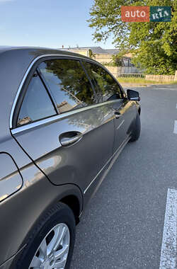 Седан Mercedes-Benz E-Class 2010 в 
