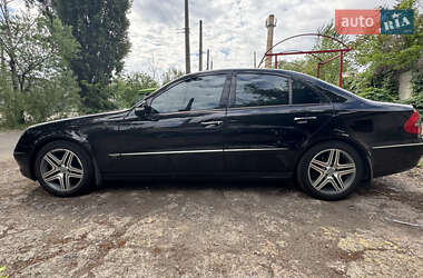 Седан Mercedes-Benz E-Class 2007 в Киеве