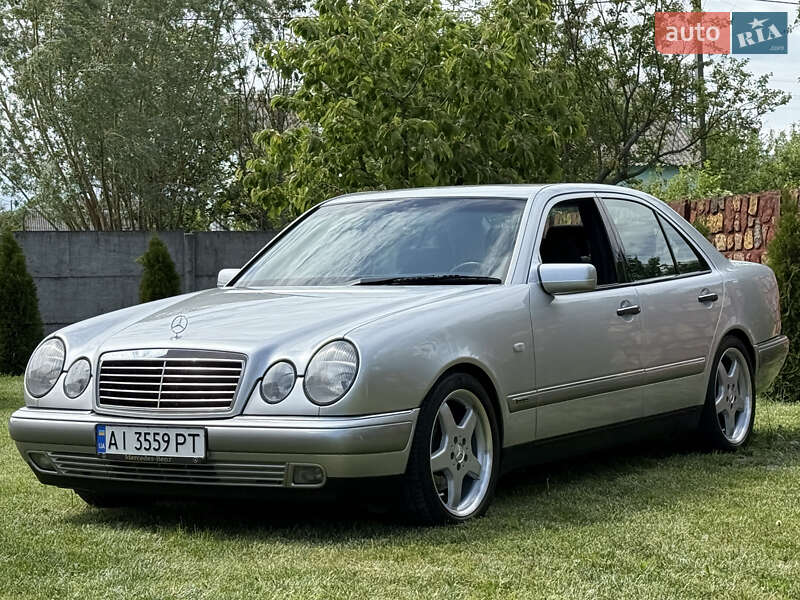 Седан Mercedes-Benz E-Class 1999 в 
