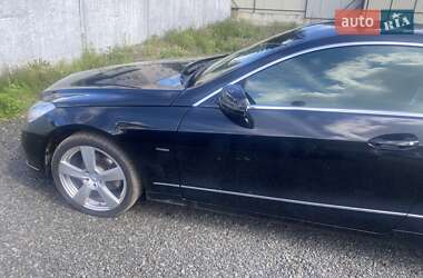 Купе Mercedes-Benz E-Class 2012 в 