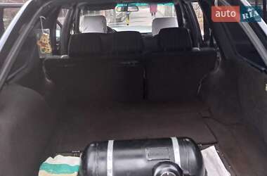 Універсал Mercedes-Benz E-Class 1991 в 