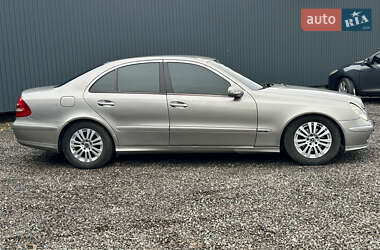 Седан Mercedes-Benz E-Class 2004 в 