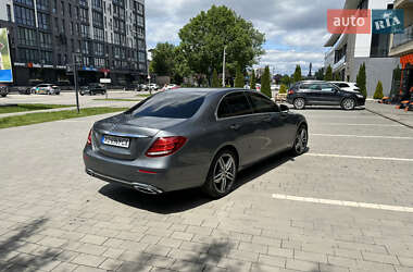 Седан Mercedes-Benz E-Class 2016 в 