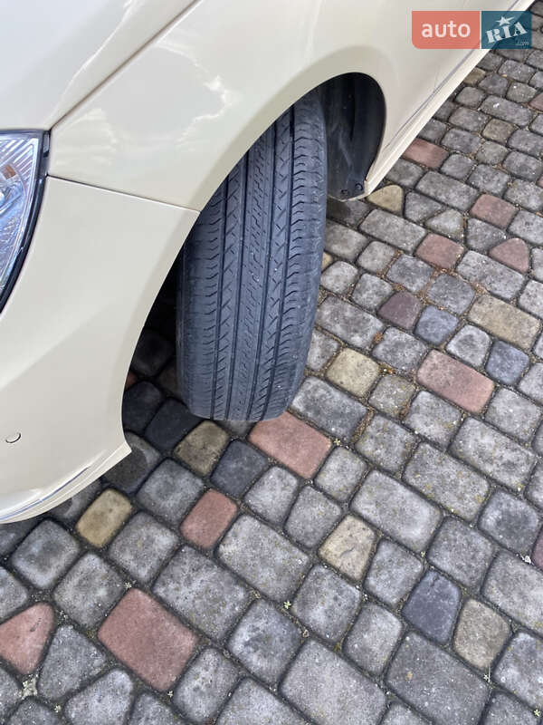 Седан Mercedes-Benz E-Class 2009 в Луцьку