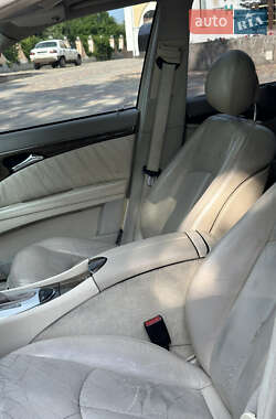 Седан Mercedes-Benz E-Class 2004 в 
