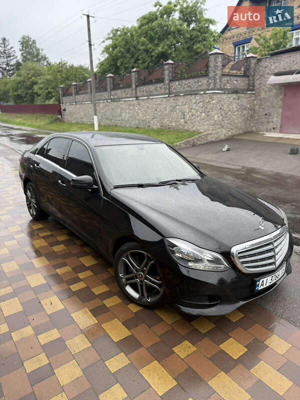Седан Mercedes-Benz E-Class 2015 в Кагарлику