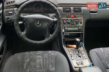 Седан Mercedes-Benz E-Class 1997 в 
