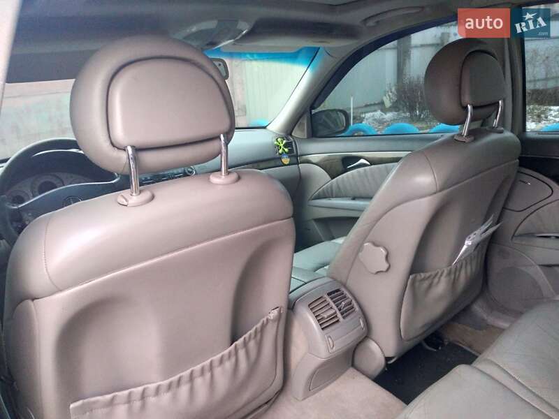 Mercedes-Benz E-Class 2003