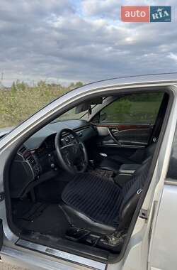 Седан Mercedes-Benz E-Class 2001 в 