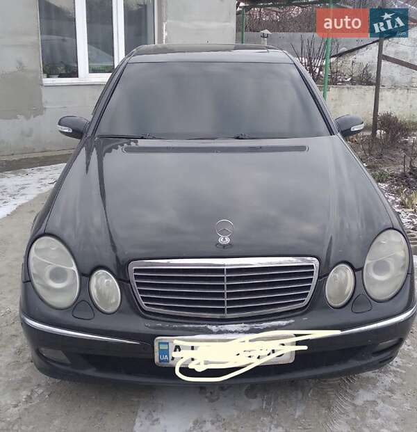 Седан Mercedes-Benz E-Class 2003 в Борисполі