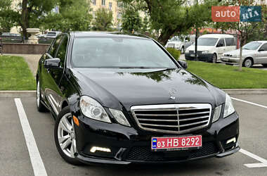 Седан Mercedes-Benz E-Class 2011 в Києві