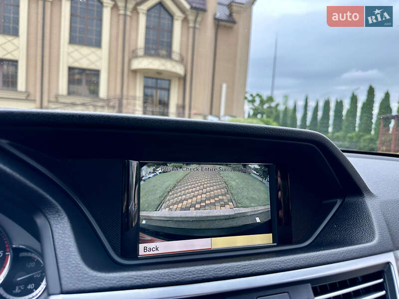 Седан Mercedes-Benz E-Class 2011 в Києві