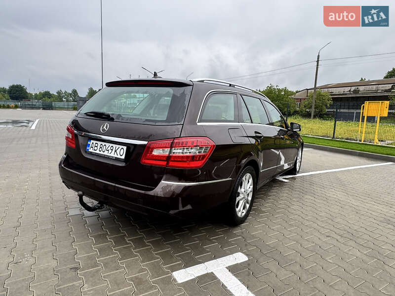 Универсал Mercedes-Benz E-Class 2011 в Виннице