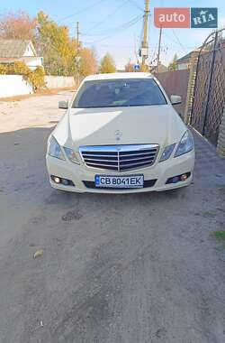 Седан Mercedes-Benz E-Class 2010 в Прилуках