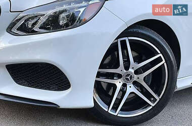 Седан Mercedes-Benz E-Class 2015 в 