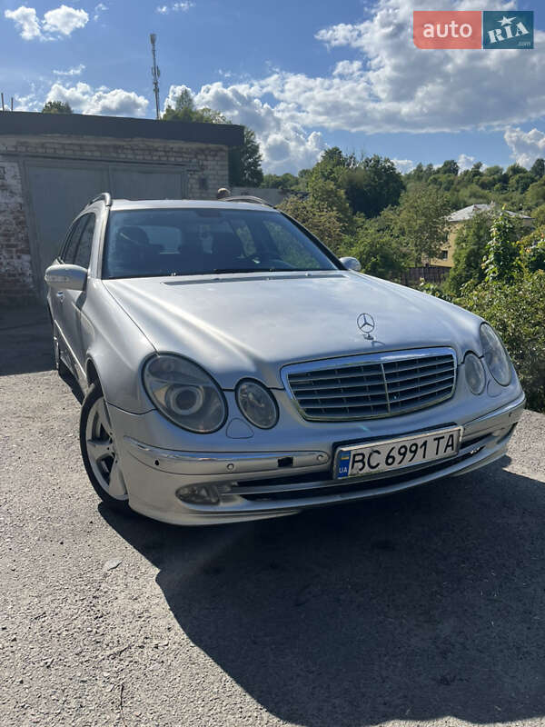 Універсал Mercedes-Benz E-Class 2004 в Львові