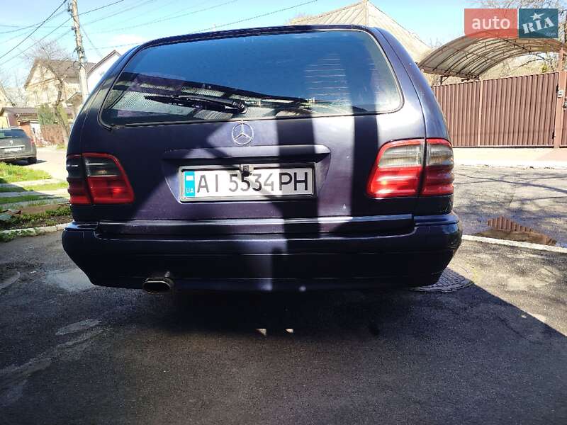 Универсал Mercedes-Benz E-Class 2000 в Киеве