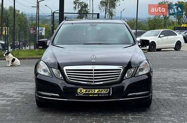 Седан Mercedes-Benz E-Class 2012 в 