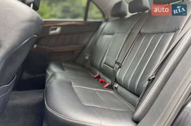 Седан Mercedes-Benz E-Class 2012 в 
