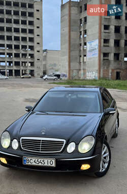 Седан Mercedes-Benz E-Class 2002 в Тернополе