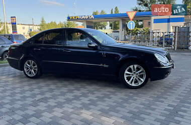 Седан Mercedes-Benz E-Class 2002 в Лубнах