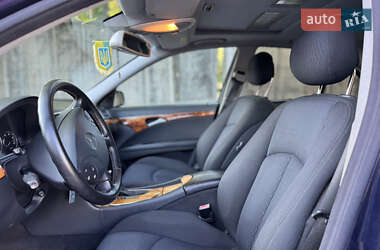 Седан Mercedes-Benz E-Class 2002 в 