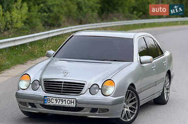 Седан Mercedes-Benz E-Class 2000 в 