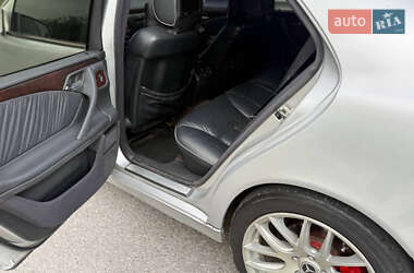 Седан Mercedes-Benz E-Class 2000 в 