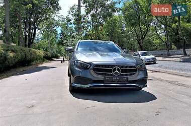 Универсал Mercedes-Benz E-Class 2020 в 
