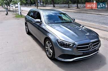Универсал Mercedes-Benz E-Class 2020 в 