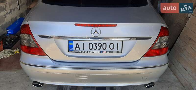 Mercedes-Benz E-Class 2008