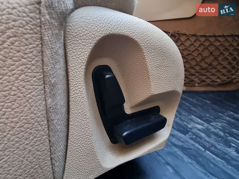 Седан Mercedes-Benz E-Class 2007 в Ужгороде