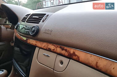 Седан Mercedes-Benz E-Class 2007 в 